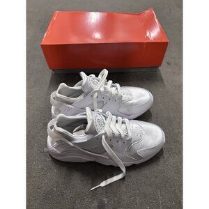 Nike Air Huarache Sneaker in White & Pure Platinum